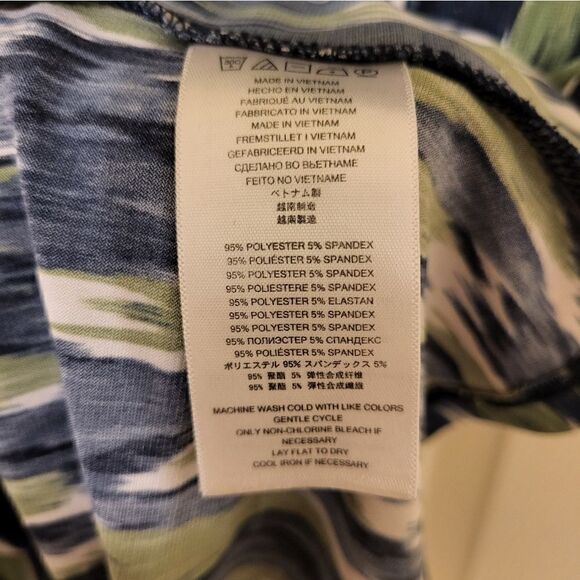 NWOT MICHAEL Michael Kors green/navy/white smeared short-sleeved blouse - Picture 4 of 6